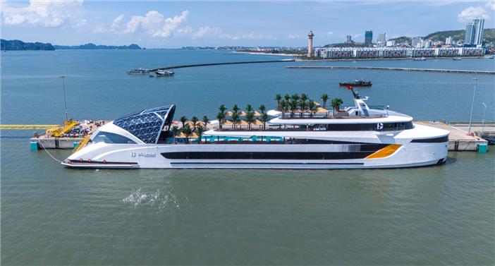 Tour Hạ Long trên du thuyền Dolphin